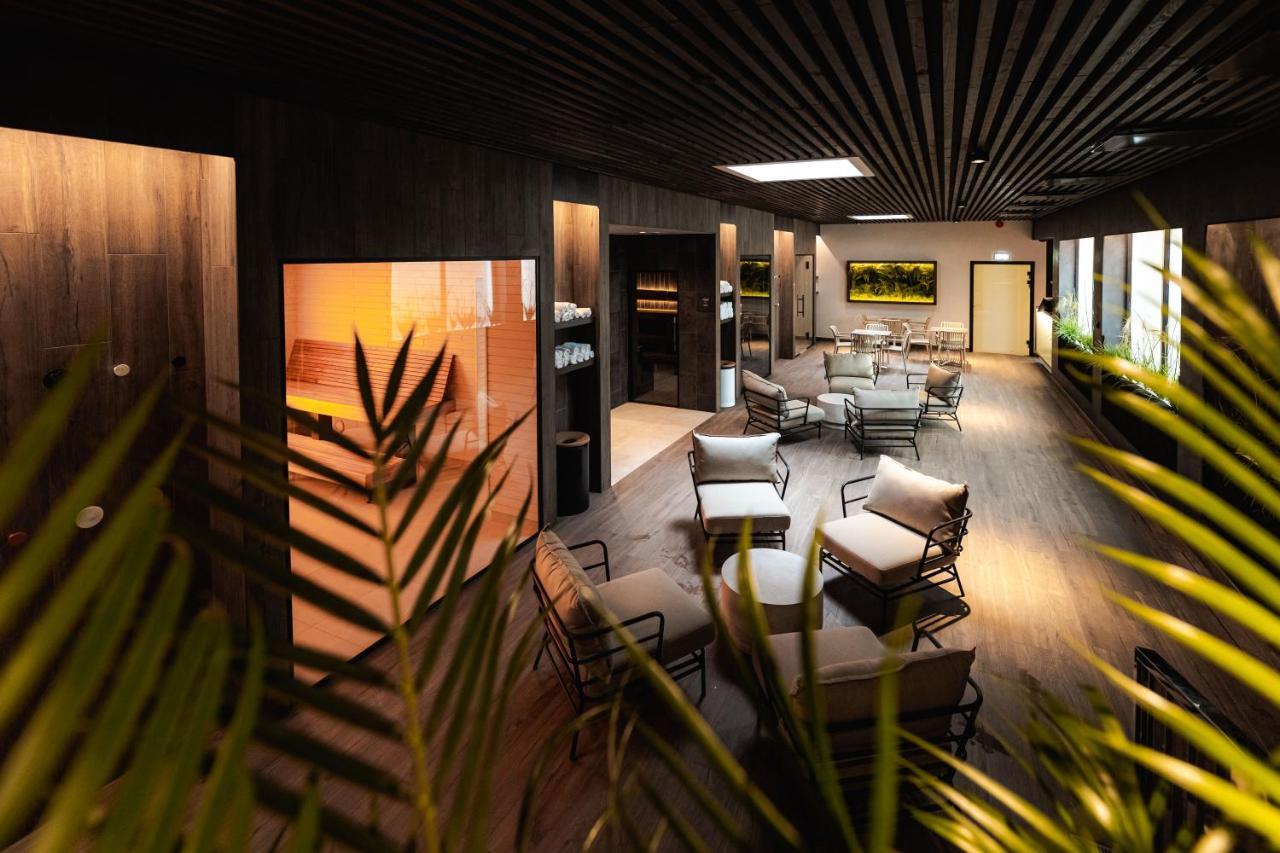 קורסארה Meri Seaside Hotel & Spa מראה חיצוני תמונה