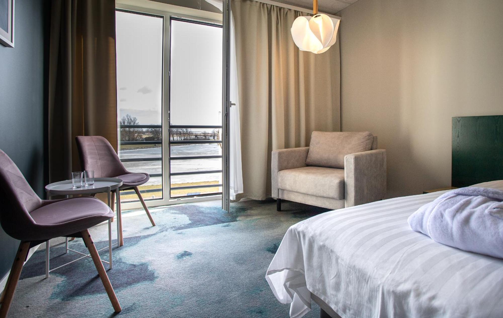 קורסארה Meri Seaside Hotel & Spa מראה חיצוני תמונה