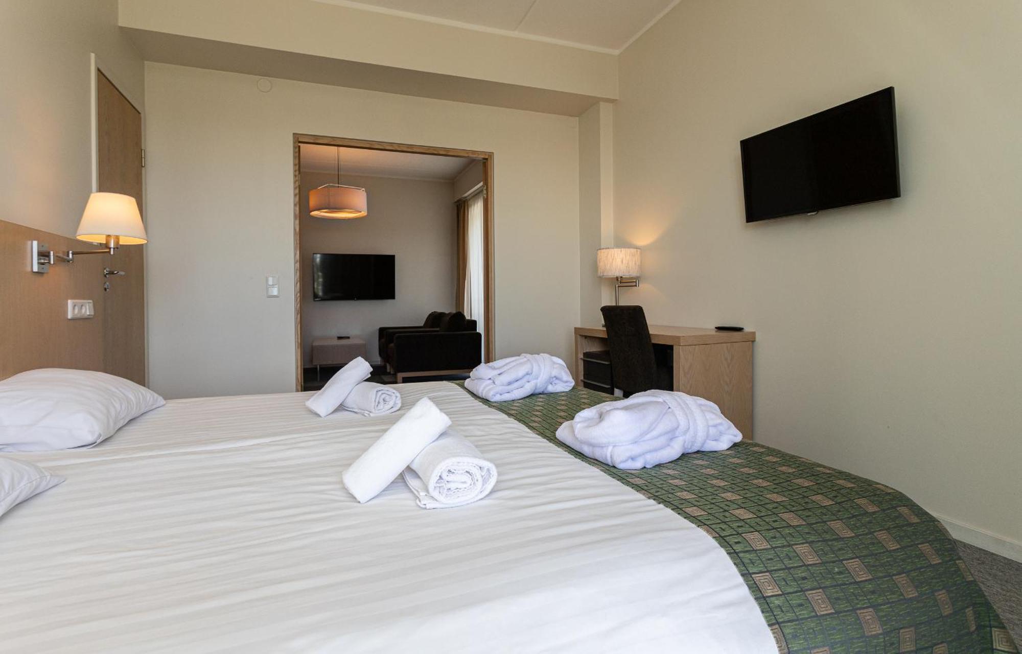 קורסארה Meri Seaside Hotel & Spa מראה חיצוני תמונה